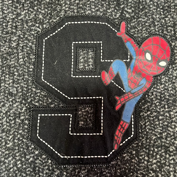 18-24M Spider-Man sweatshirt - Picture 2 of 4